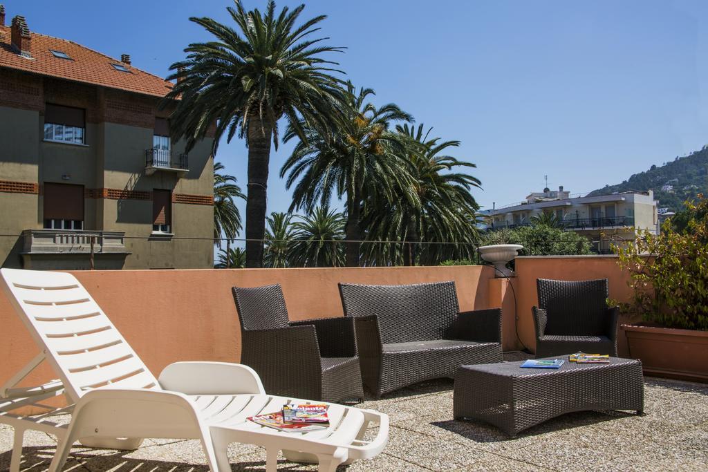 Hotel Mimosa Spotorno Ruang foto