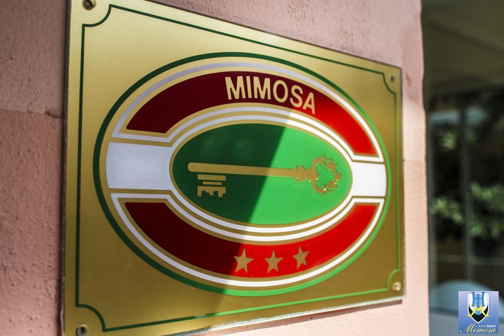 Hotel Mimosa Spotorno Bagian luar foto