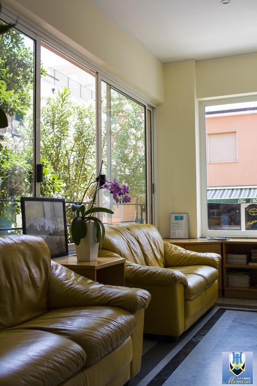 Hotel Mimosa Spotorno Bagian luar foto